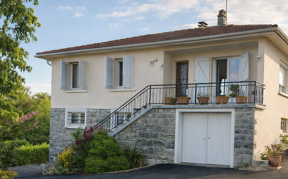 Villa / Maison  T4 à vendre Aïcirits-Camou-Suhast 64120
