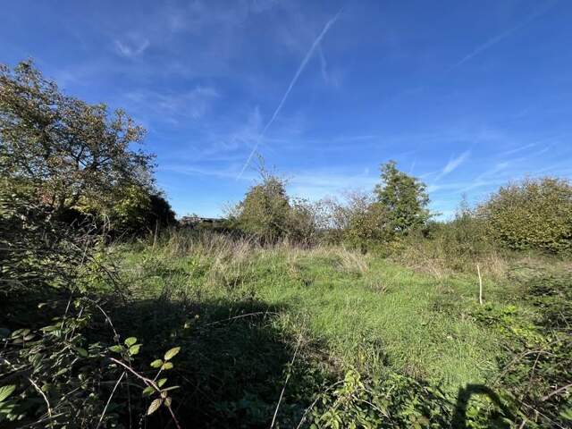 Terrain 3247 m² à Saint-Junien — photo du bien