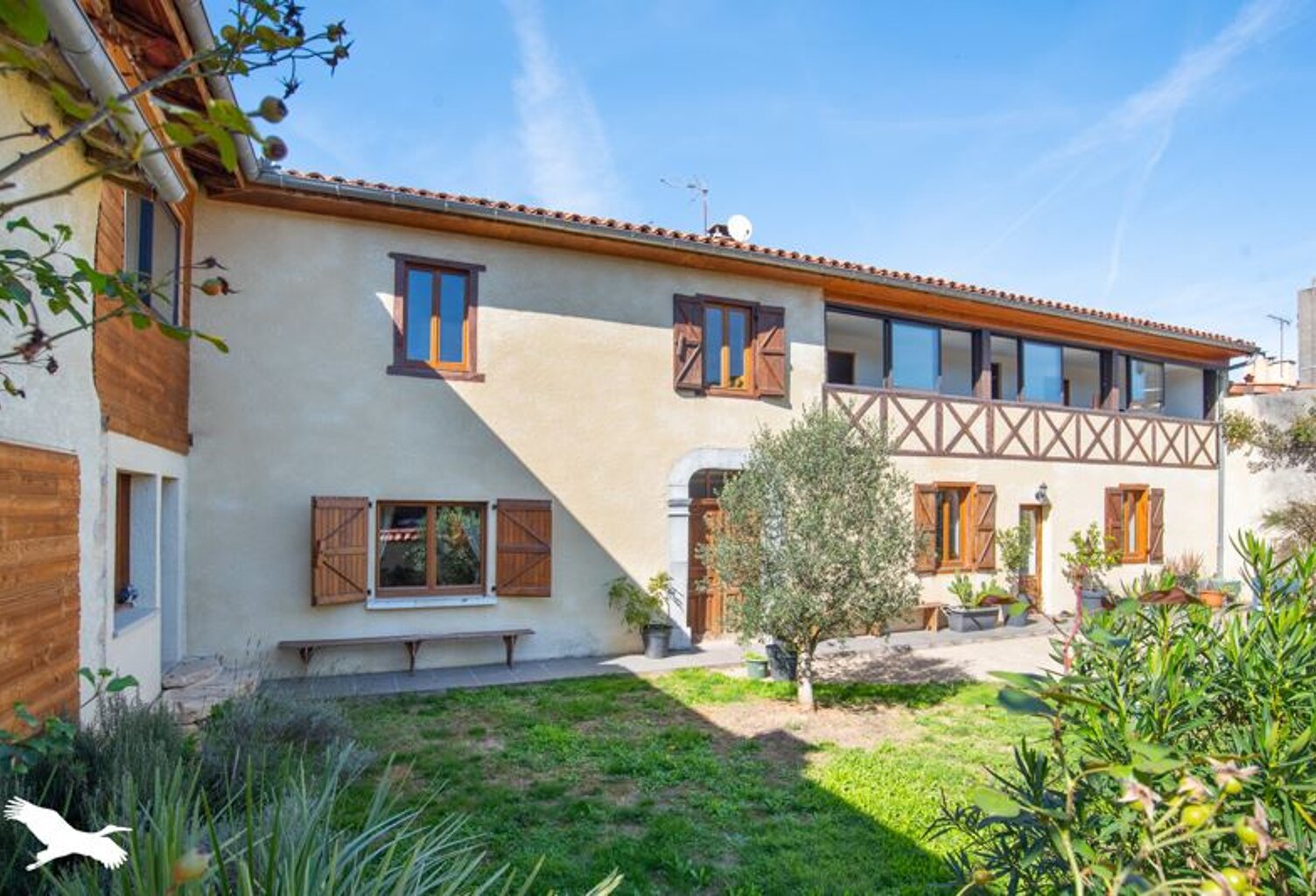 Maison en pierre de 10 pièces principales — photo 1