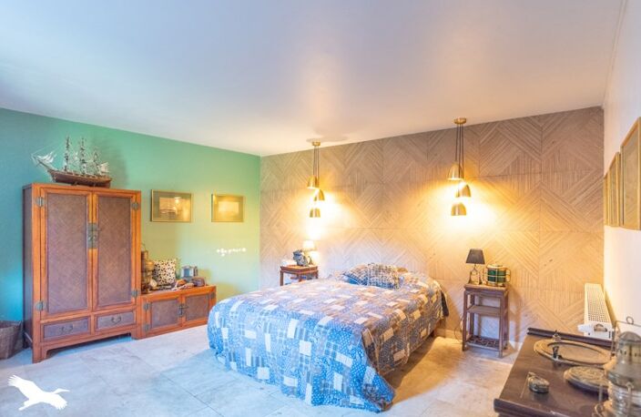 Maison en pierre de 10 pièces principales — photo 4