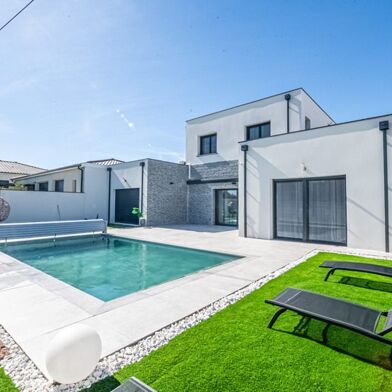 Maison 6 pièces 514500 €