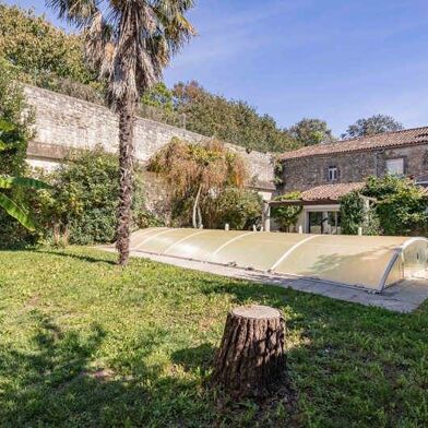 Maison 5 pièces 359000 €