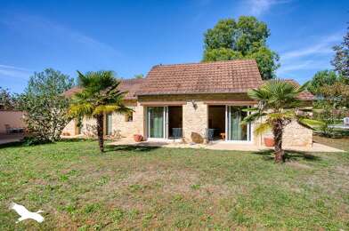 Maison 7 pièces 499200 €