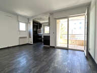 T2 Sainte Marguerite  terrasse et garage 13009 Marseille — photo 4
