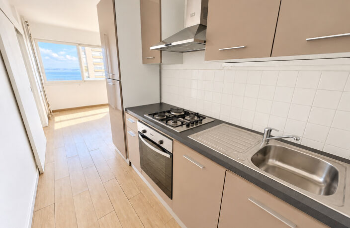 APPARTEMENT DE TYPE 3 / VUE ETANG — photo 4
