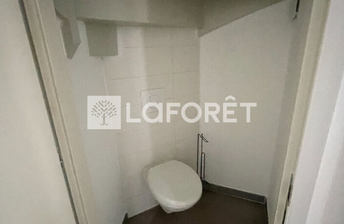 LOCATION d'un appartement 3 pièces (59 m²) à TARBES — photo 5