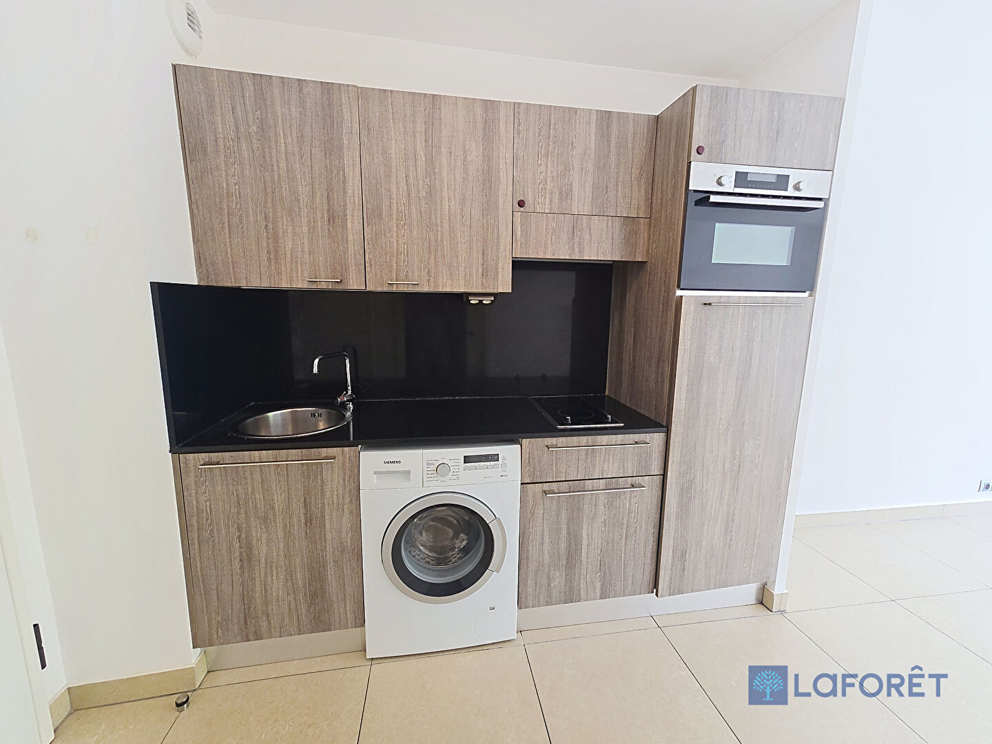 Photo Nice Ouest - Corniche Fleurie - F1 terrasse et Garage image 3/4