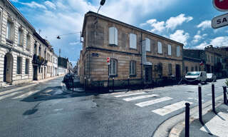 Commerce 1 Pièce 77 m² à louer à Bordeaux (33000)