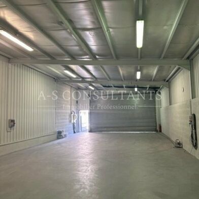 Local industriel  1800 €