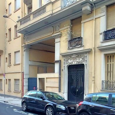 Commerce  395000 €