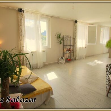 Appartement 3 pièces 122625 €