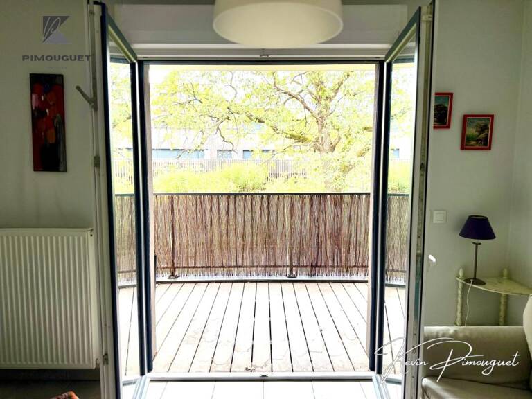 T2 récent avec balcon + parking – Mérignac — photo 1
