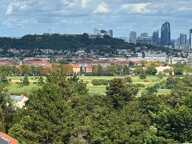 92380 GARCHES – PROCHE SAINT-CLOUD - 3 PIECES 79 m2 - TERRASSE 7 m2 – LUMINEUX - VUE EXCEPTIONNELLE — photo 3