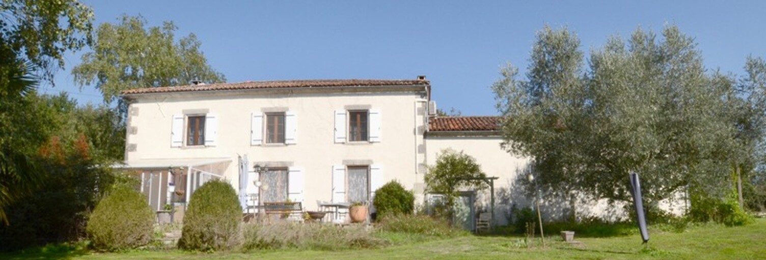 Maison 6 Pièces 162 m² à vendre à Le Bouchage (16350)