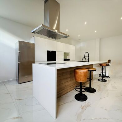 Appartement 4 pièces 340000 €