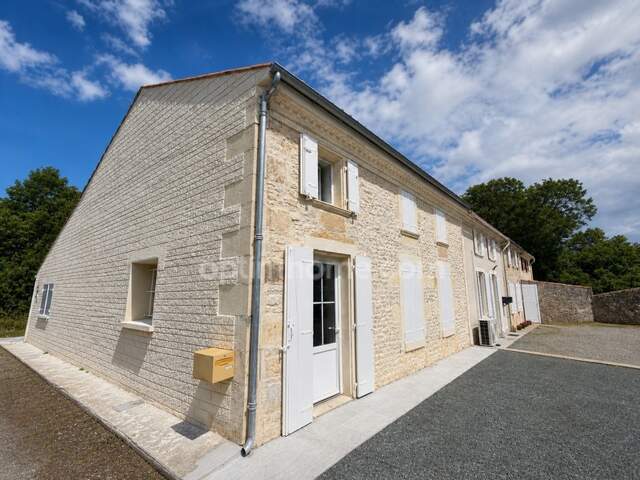 Maison rénovée 141 m² - 3 chambres - Suite parentale - Jardin - Moragne (17430) — photo du bien