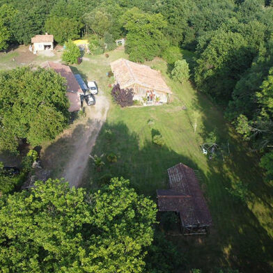 Maison 10 pièces 599000 €