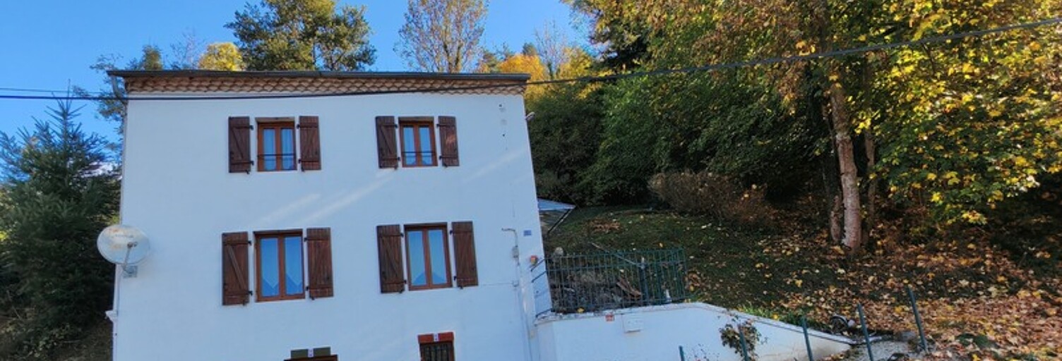 Maison 3 Pièces 45 m² à vendre à Auzelles (63590)