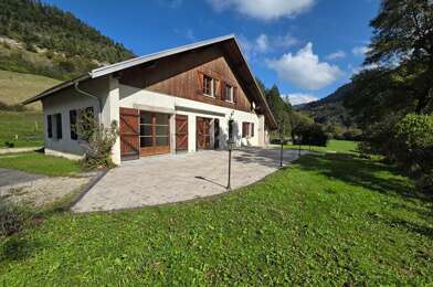 Maison 9 pièces 329000 €