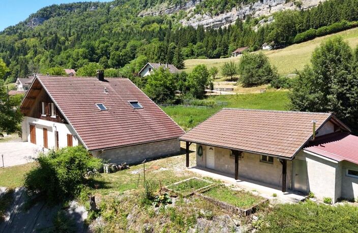 MAISON 9 PIECES 206m² SUR 13.91 ARES 299000 EUROS — photo 2