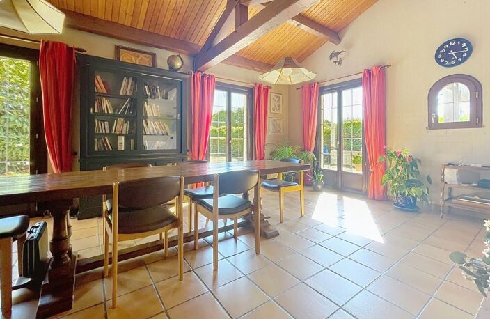 MAISON FAMILIALE A SALLES SUR MER — photo 4