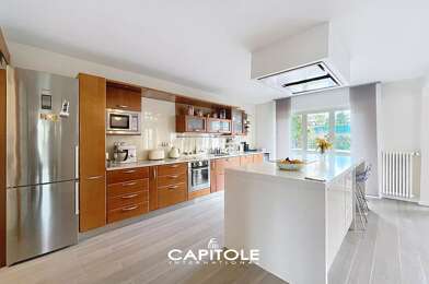 Maison 6 pièces 1240000 €