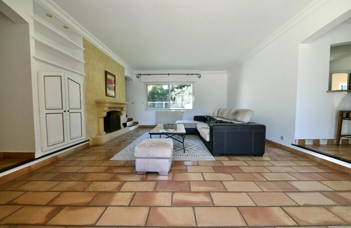 Propriété méridionale au cœur d'un parc arboré — photo 2