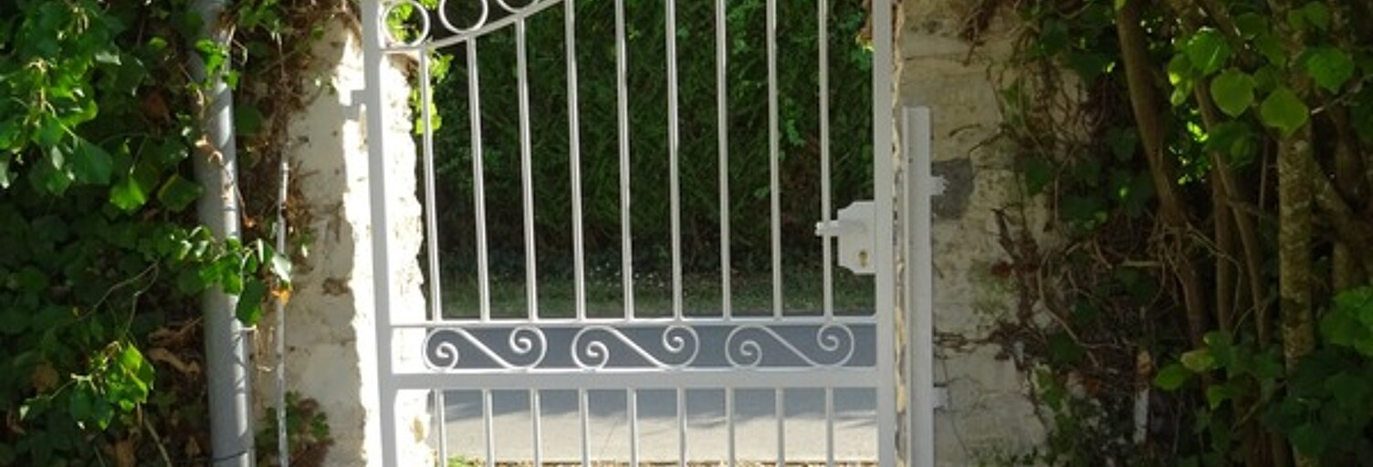 Maison 8 Pièces 229 m² à vendre à Roullet-Saint-Estèphe (16440)