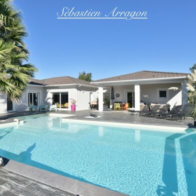 Maison 5 pièces 599000 €