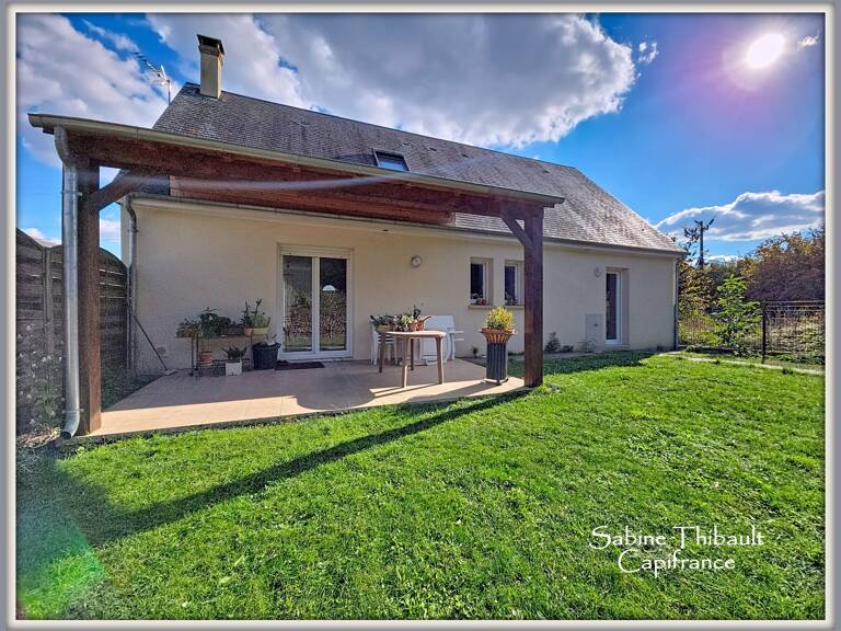 Dept Indre-et-Loire (37), à vendre Savigné-sur-Lathan, maison 5 pièces 106 m2 — photo 1