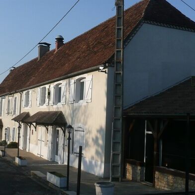 Maison 18 pièces 178000 €