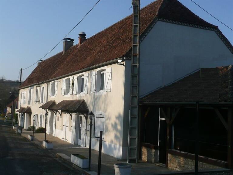 Dpt Lot (46), à vendre proche de GOURDON maison P18 de 420 m² - Terrain de 2466 m² — photo 1