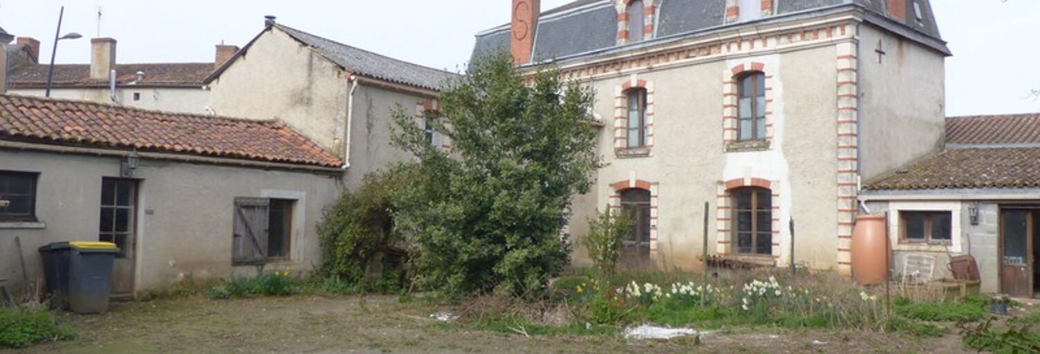 Maison 11 Pièces 284 m² à vendre à Assais-les-Jumeaux (79600)