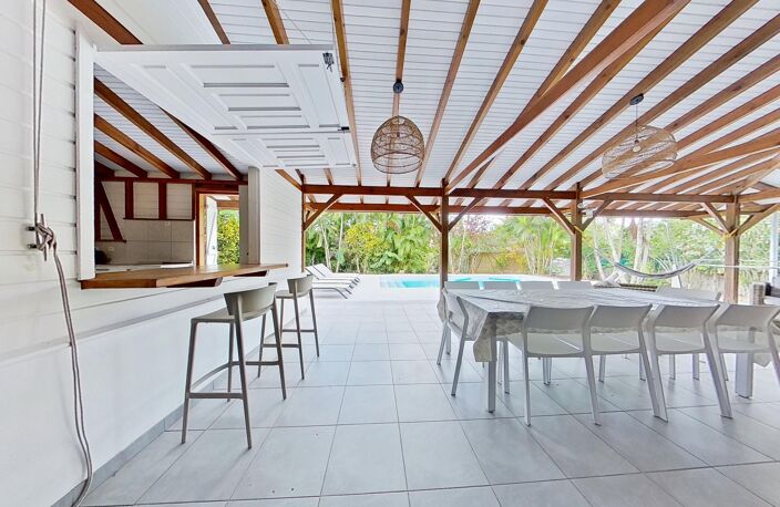 LES TROIS ILETS VILLA P6 bis -165 m² Hab / - Terrain de 986 m² - Piscine - Plain pied - A Vendre Martinique (972) — photo 4