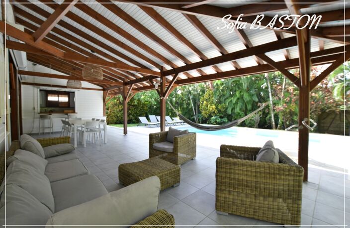 LES TROIS ILETS VILLA P6 bis -165 m² Hab / - Terrain de 986 m² - Piscine - Plain pied - A Vendre Martinique (972) — photo 5
