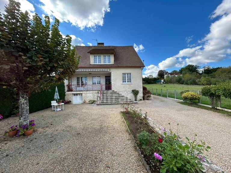 Maison à vendre 6 pièces EXCIDEUIL (24) 5 chambres sur 1700m² de terrain — photo 1
