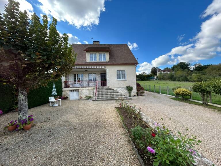Maison à vendre 6 pièces EXCIDEUIL (24) 5 chambres sur 1700m² de terrain — photo 1