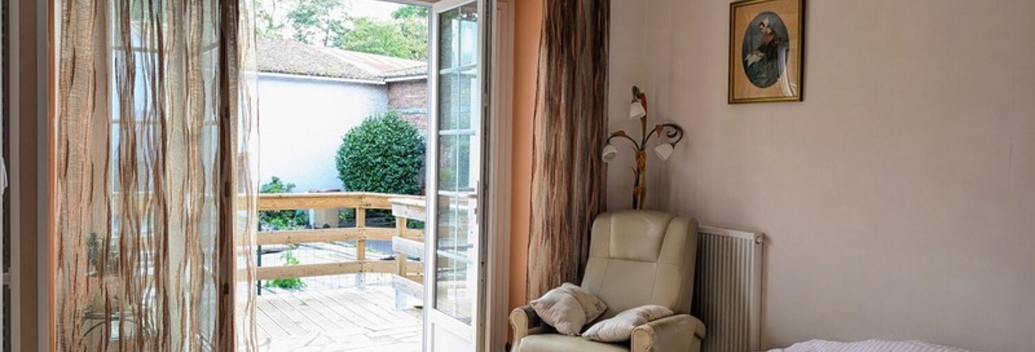 Maison 17 Pièces 295 m² à vendre à Vezins (49340)