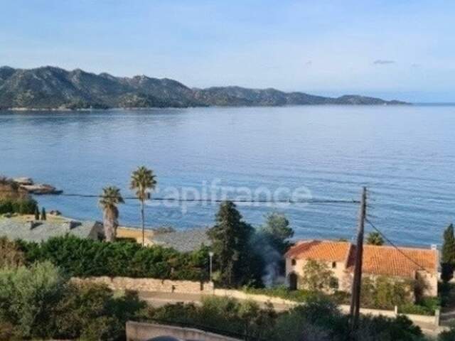 Vue mer panoramique sur le golfe de Saint-Florent – Appartement T3 avec loggia, cave et parking — photo du bien