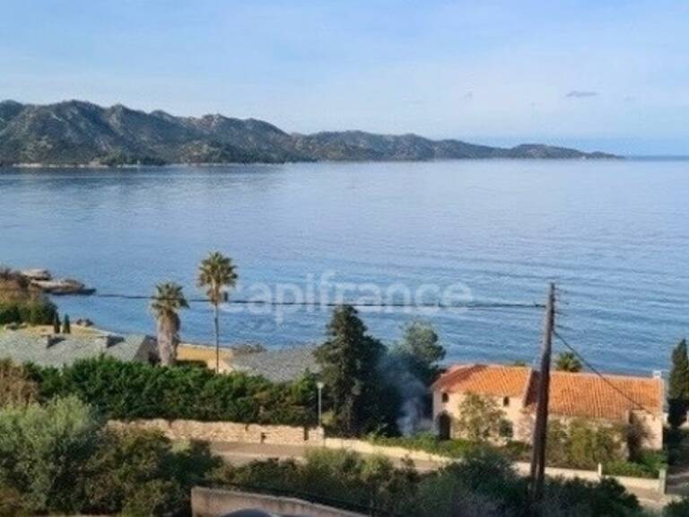 Vue mer panoramique sur le golfe de Saint-Florent – Appartement T3 avec loggia, cave et parking — photo 1