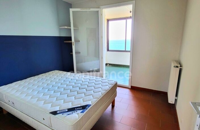 Vue mer panoramique sur le golfe de Saint-Florent – Appartement T3 avec loggia, cave et parking — photo 5