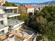 Dpt Bouches du Rhône (13), à vendre MARSEILLE 8EME ARRONDISSEMENT Villa moderne T5 de 250m² - Terrain de 700m² Vue panoramique - Quartier du Carré d'OR - Haut de Périer — photo 4