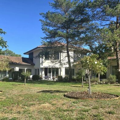 Maison 9 pièces 475000 €