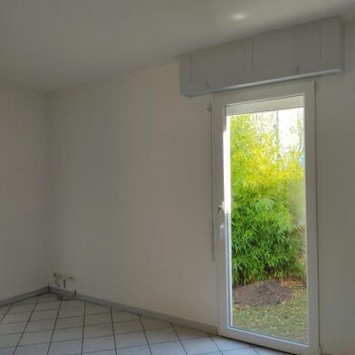Appartement 2 pièces 530 €