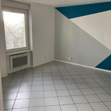 Appartement 3 pièces 550 €