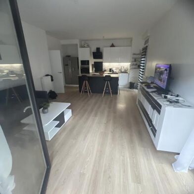 Appartement 3 pièces 1600 €