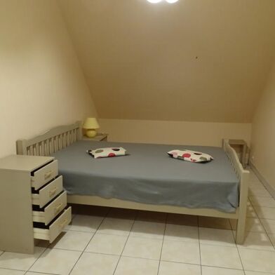 Appartement 1 pièces 375 €