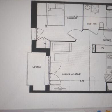 Appartement 1 pièces 650 €