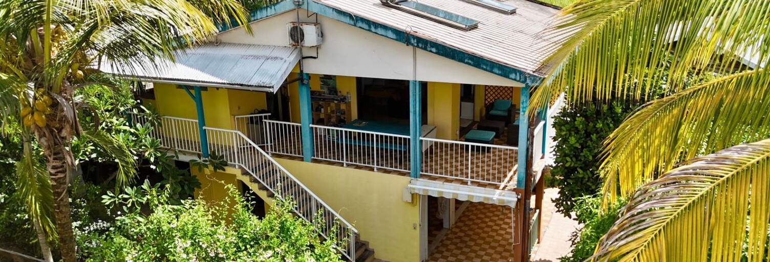 Maison 8 Pièces 166 m² à vendre à Sainte-Luce (97228)