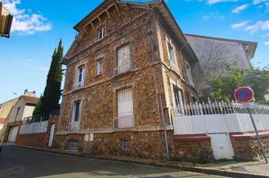 Maison 6 pièces 457600 €